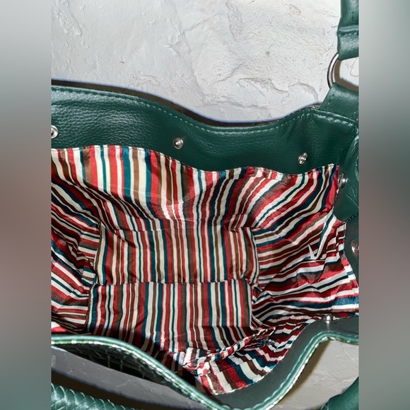 Alligator skin pattern shoulder bag - Picture 2 of 6